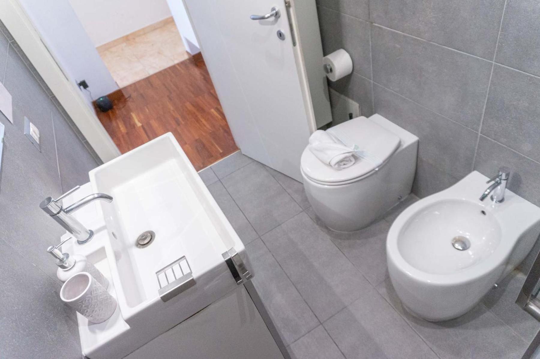 Colosseum Cosy Apartment Close To Metro Rzym Zewnętrze zdjęcie